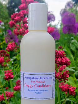 Natural Doggy Conditioner